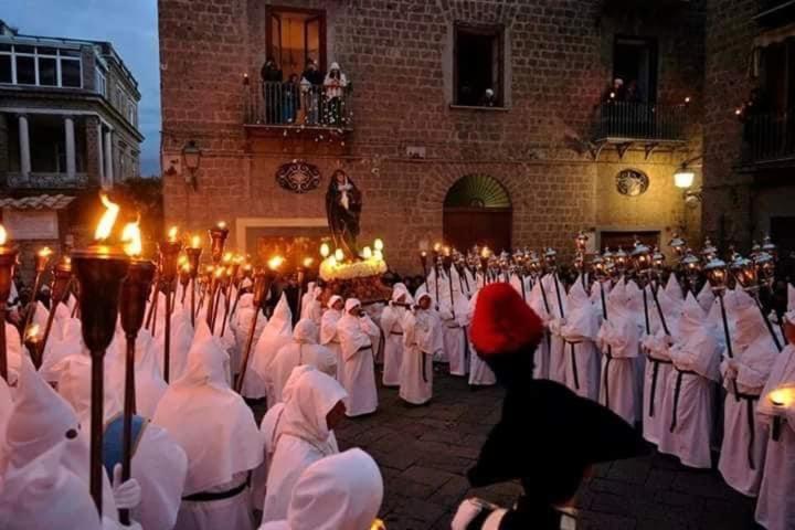 La Dimora Di Cornelia Aparthotel Sorrento Luaran gambar