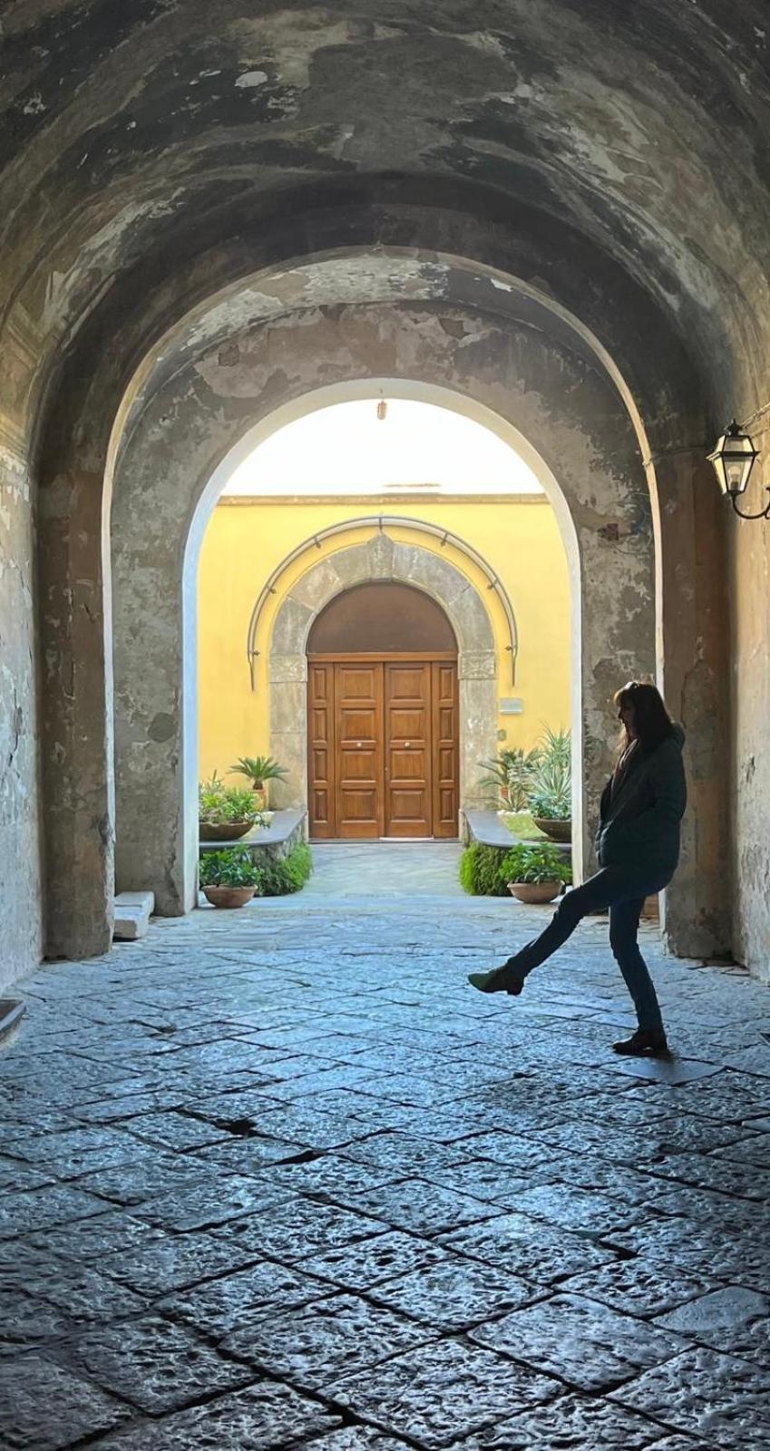 La Dimora Di Cornelia Aparthotel Sorrento Luaran gambar