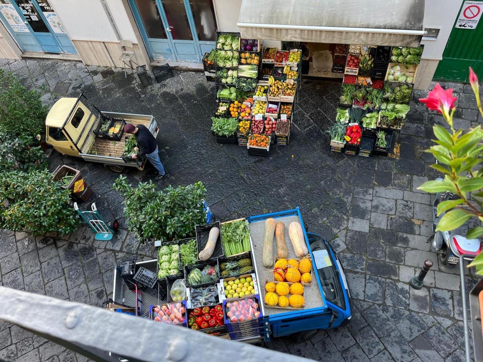 La Dimora Di Cornelia Aparthotel Sorrento Luaran gambar
